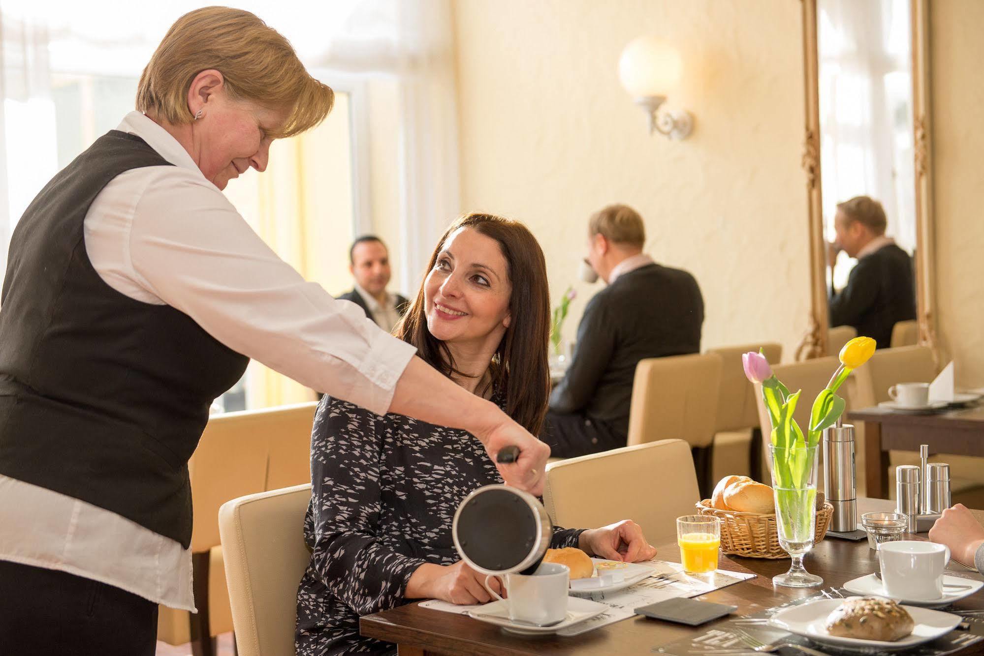 Hotel Meckenheim 3*